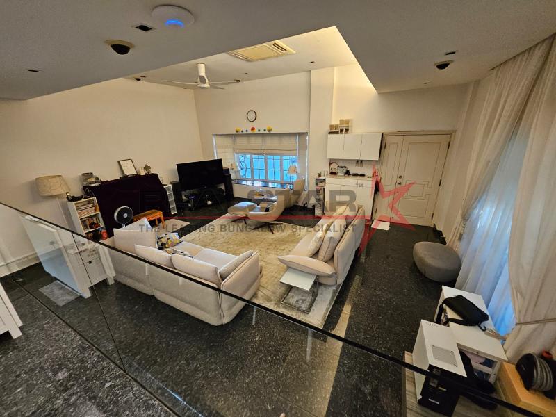 All-Ensuite Landed Home | Walk to Beauty World MRT