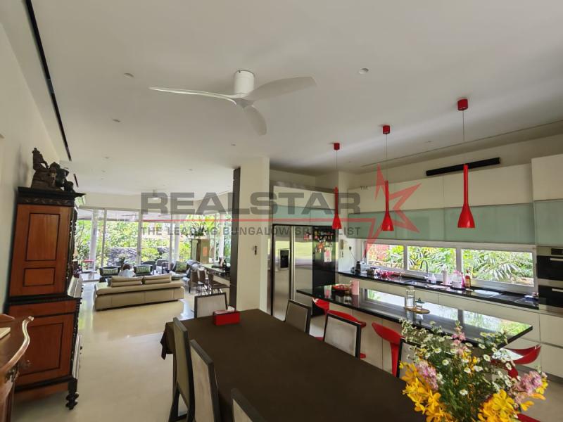 Elegant 3-Storey Semi-Detached with Grand Master Suite