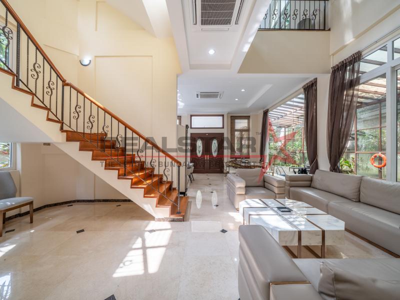 Elegant Modern European Bungalow with Private Pool & Landscaped Garden