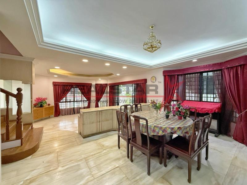 TIMELESS CHARM, ENDLESS POTENTIAL — RARE 2-STOREY SEMI-D
