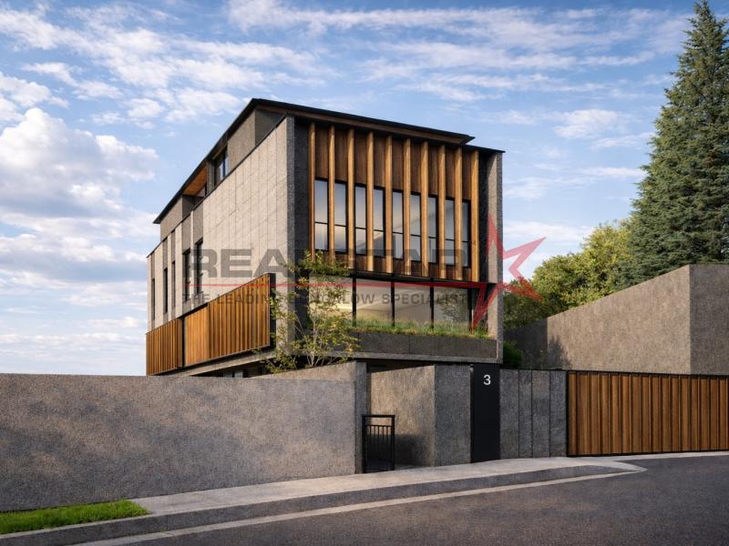 💎Rare Brand New GCBA Detached Home with 18.5m Lap Pool & Lift